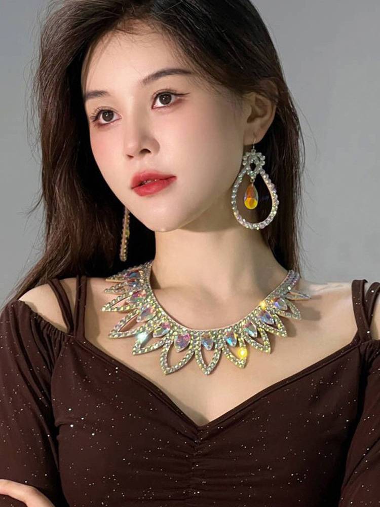 STARLIGHT IS A SEPARATE NECKLACE